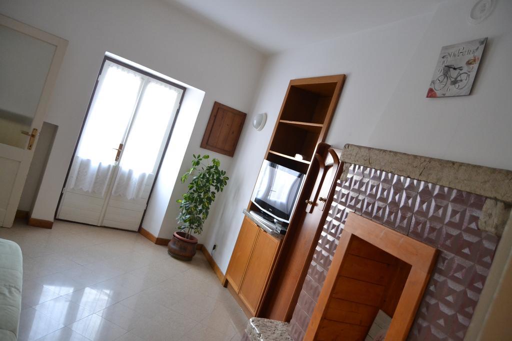 Casa Valentina Apartment Brenzone sul Garda Exterior photo